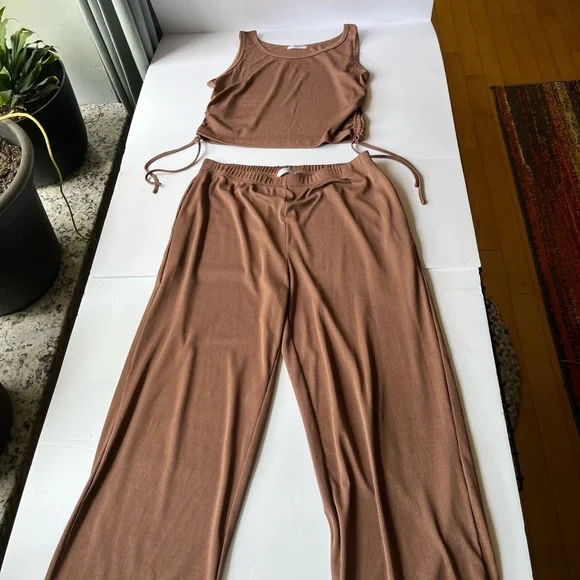 Women's Brown Sleepwear Set - Picture 6 of 8